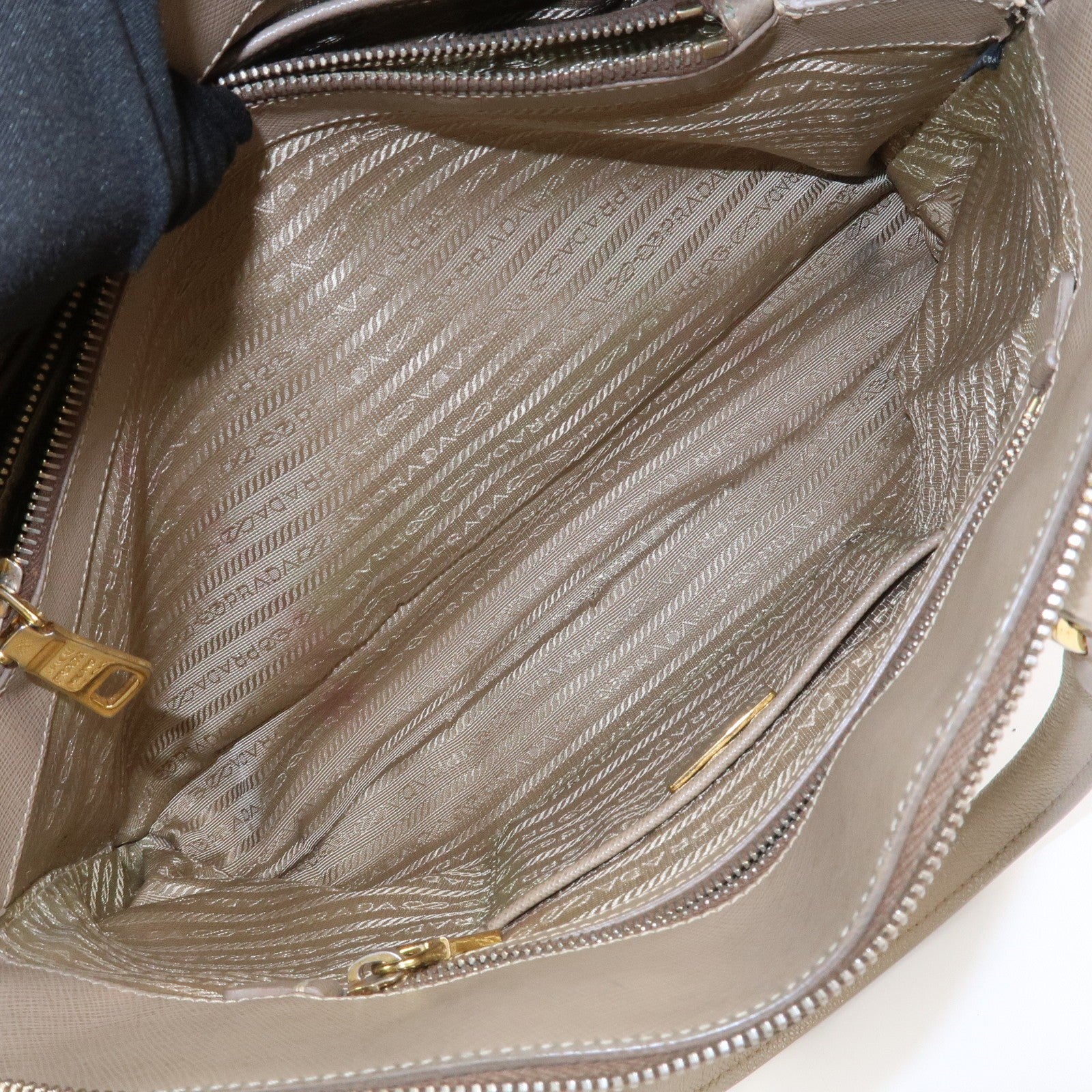 Prada Hand Bag - Greige, Saffiano Leather