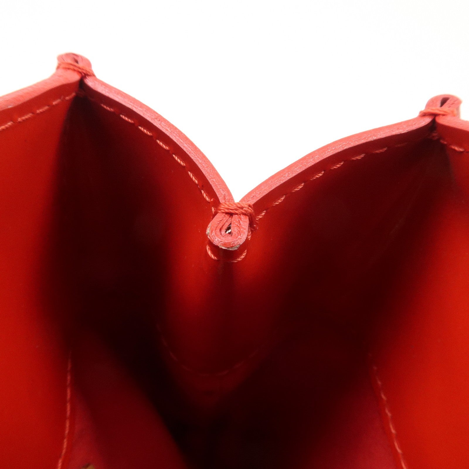 Louis Vuitton Handbag - Rouge, Vernis Leather