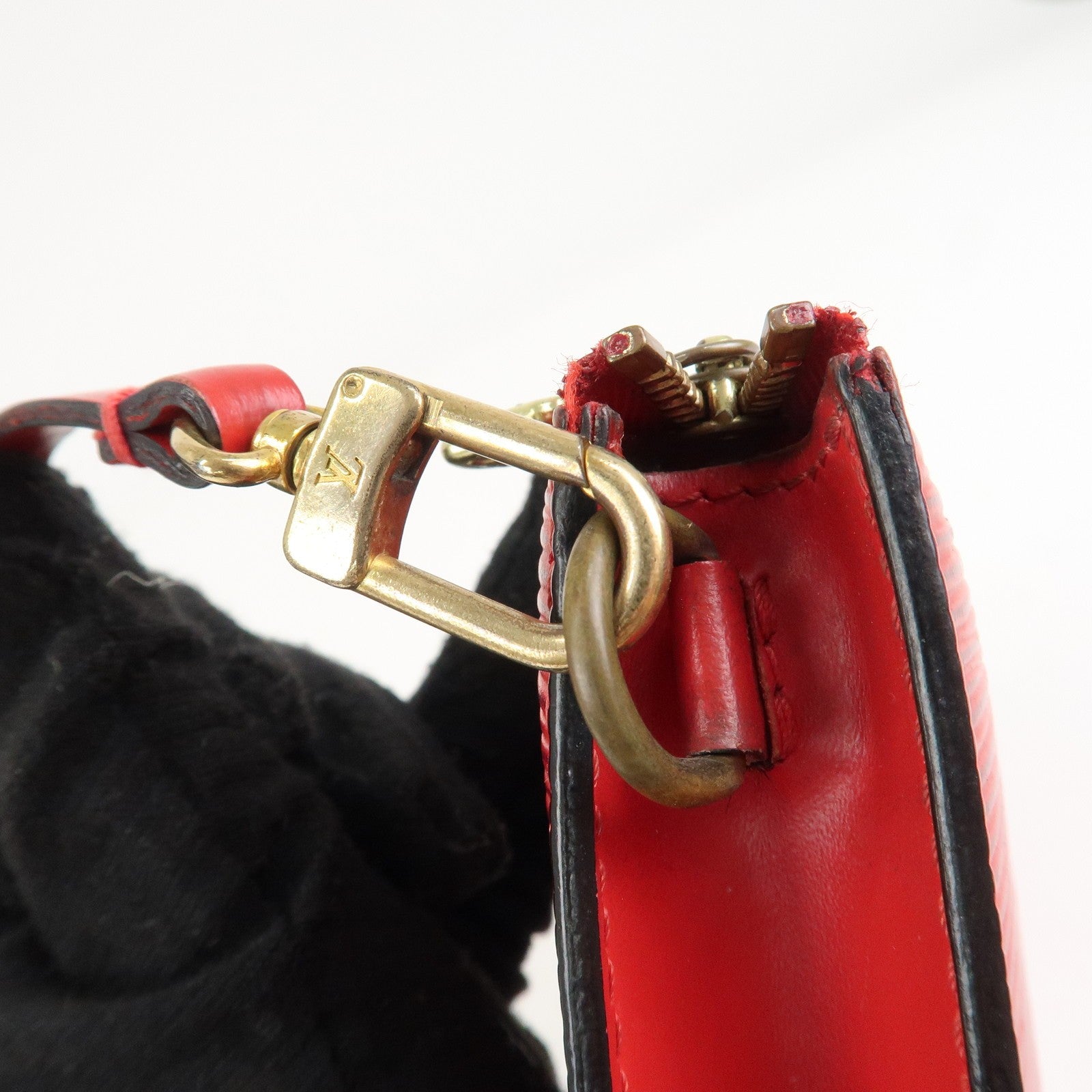Louis Vuitton Epi Pochette Accessoires Pouch - Castilian Red, Epi Leather