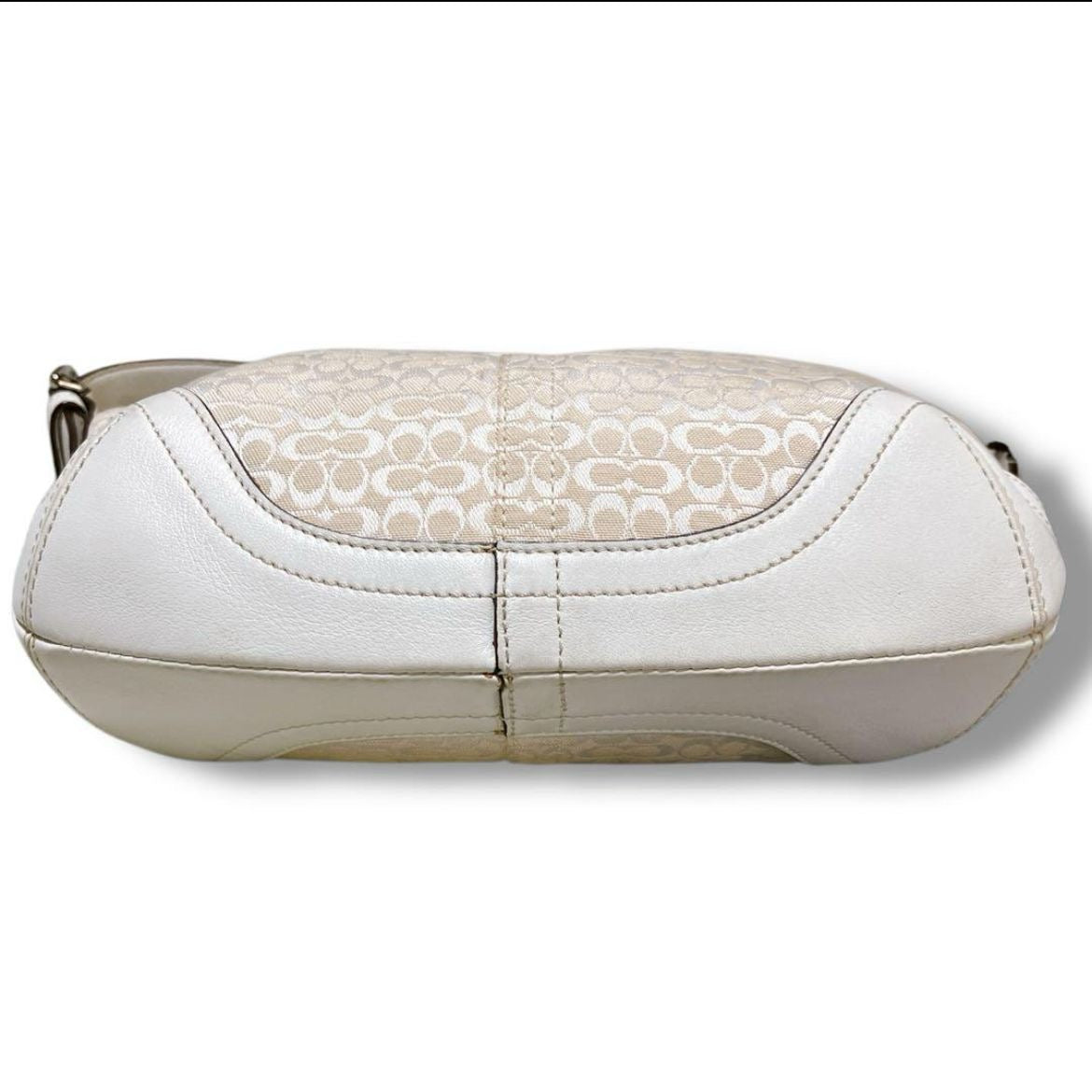 Coach Signature White Shoulder bag