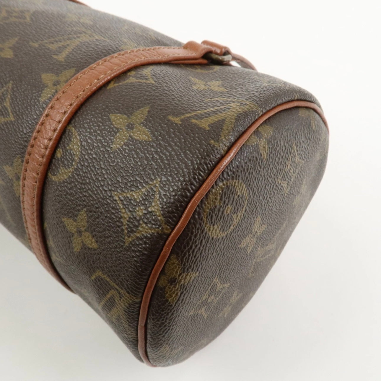 Louis Vuitton Papillon 26