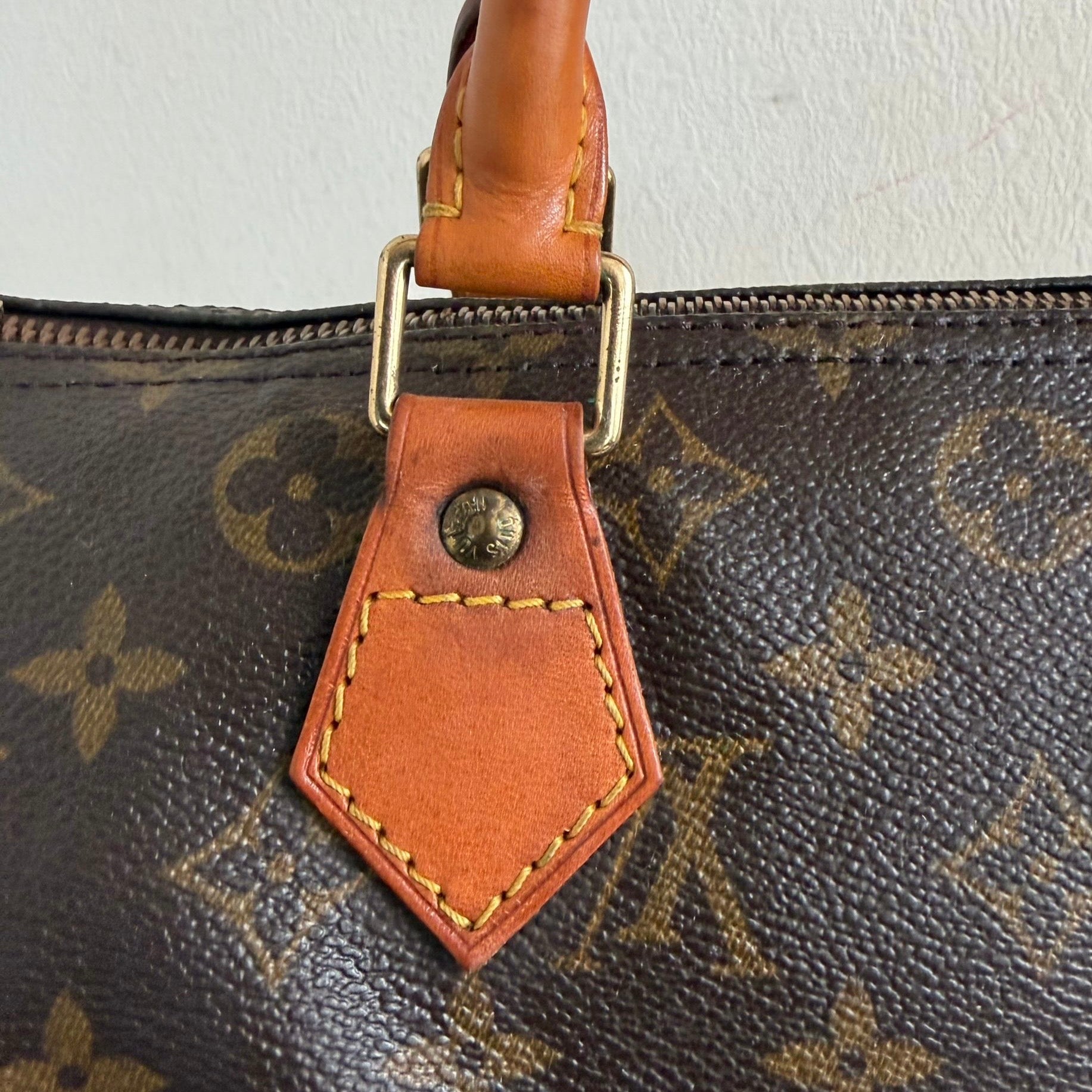 Louis Vuitton Speedy 30