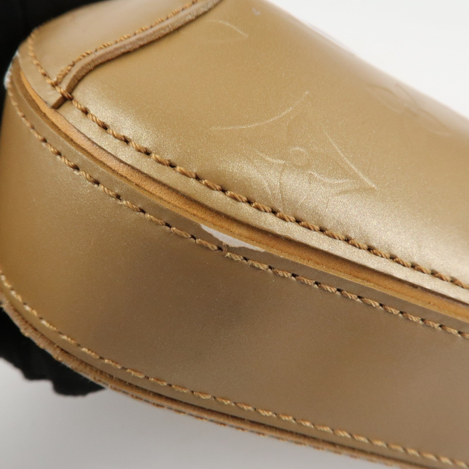 Louis Vuitton Shoulder Bag - Ambre, Verni Leather