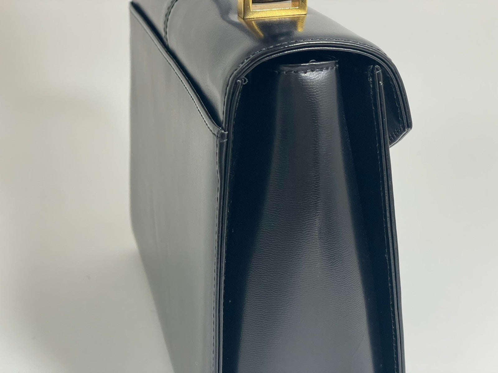 Saint Laurent Leather Handbag - Black, Leather
