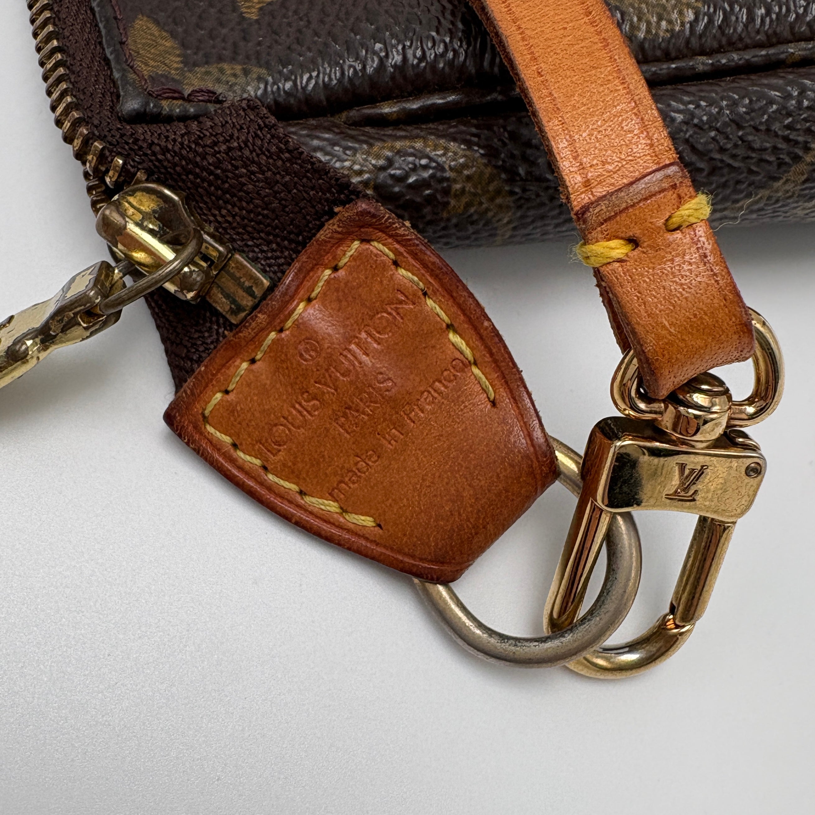 Louis Vuitton Pochette Accessories