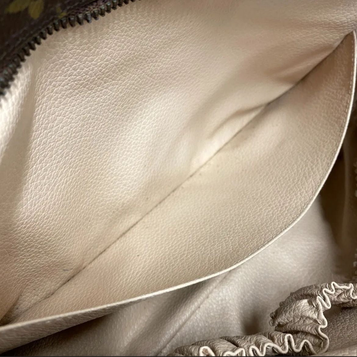 Louis Vuitton Trousse Toilette 28 Clutch - Brown, Leather