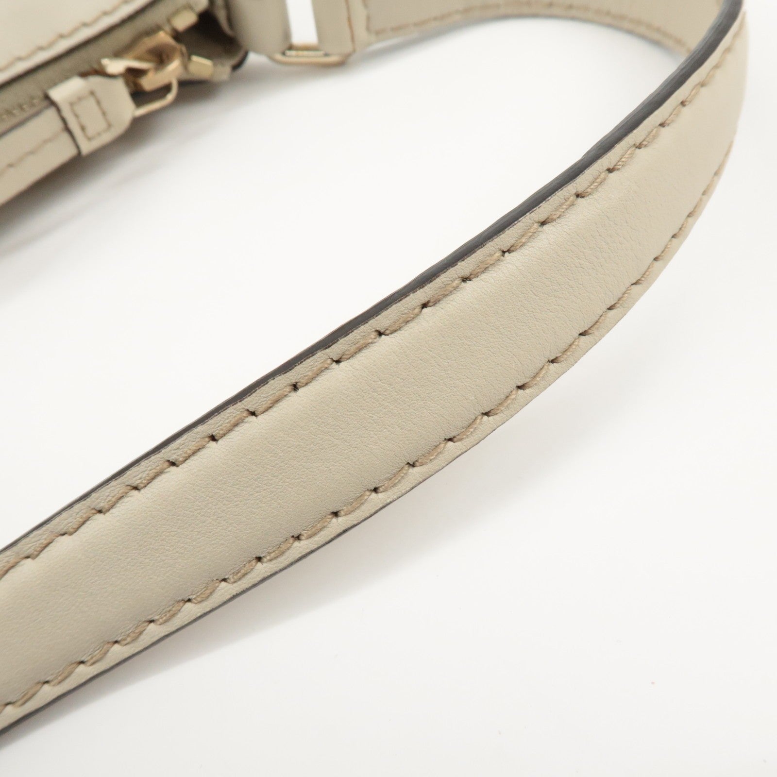 Gucci Hand Bag - Ivory, Leather