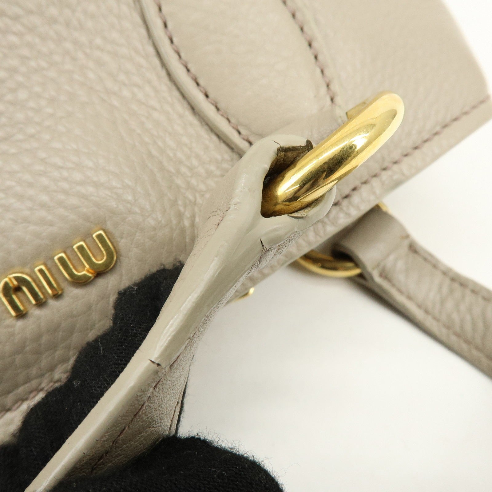 Miu Miu RN0757 Hand Bag - Beige, Leather