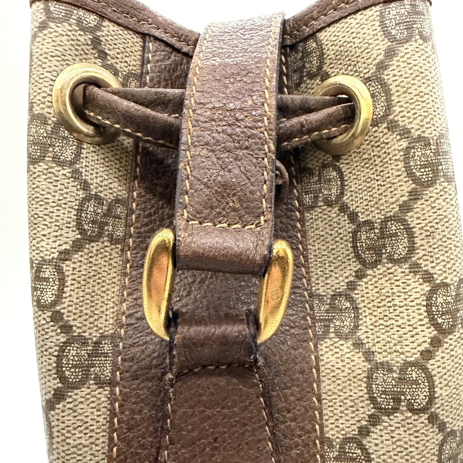 Gucci GG Supreme Drawstring Shoulder Bag - Brown, PVC Leather