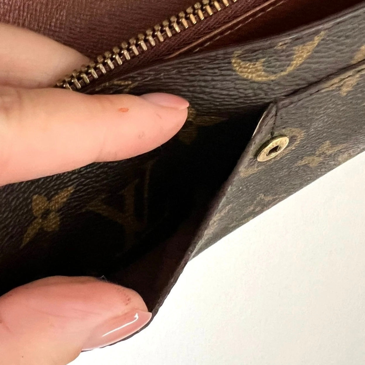 Louis Vuitton Monogram Pochette Porto Monnet Purse Leather Wallet