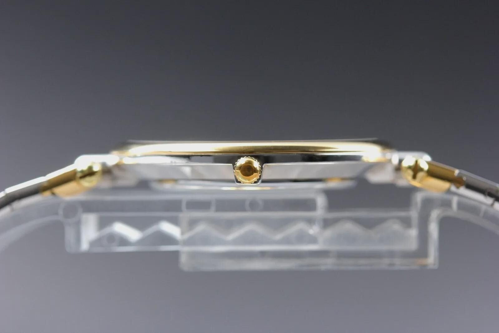 Christian Dior 3026 Wristwatch - Gold, Stainless Steel