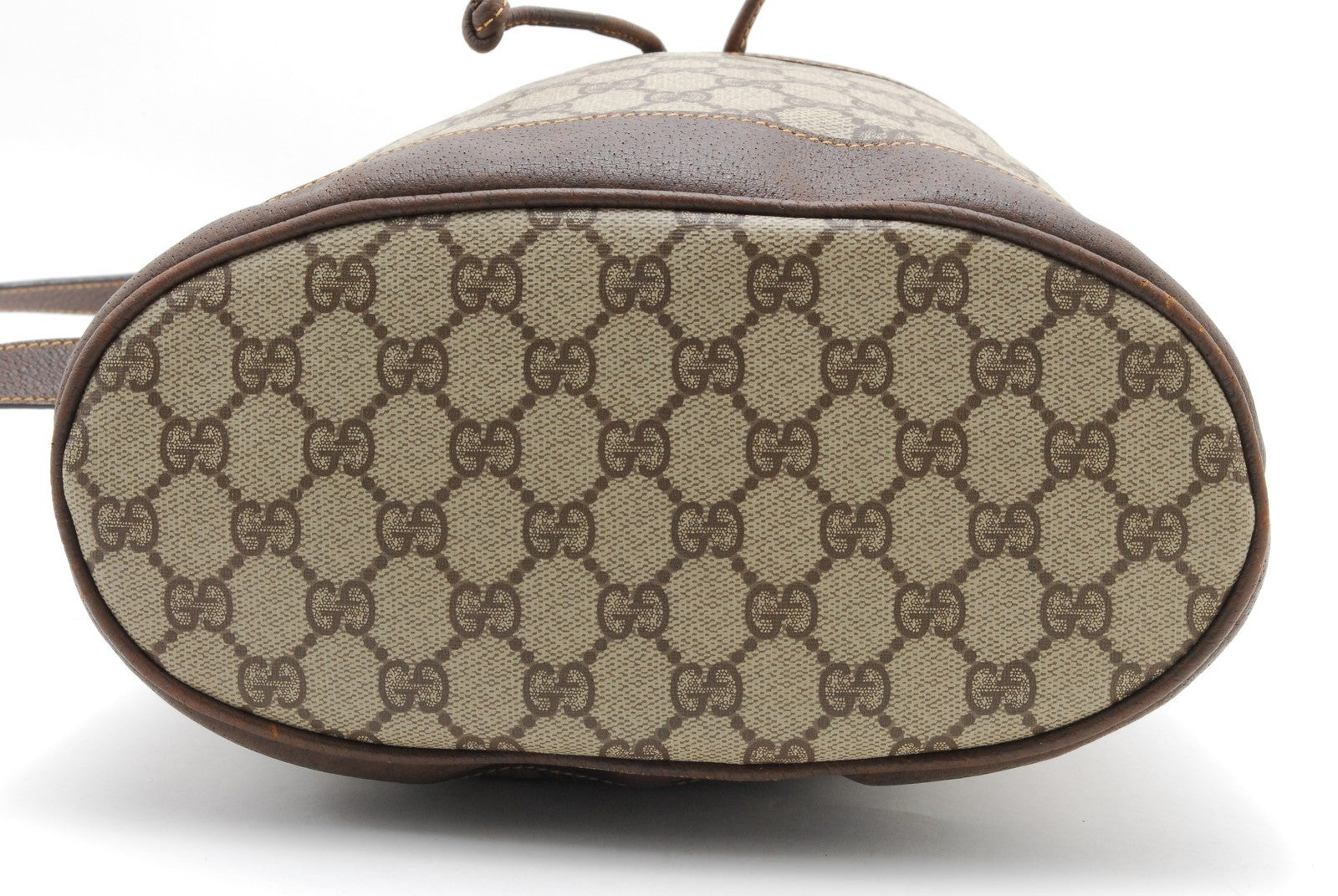 Gucci GG Bucket Bag Shoulder Bag - Beige Brown, Canvas Leather