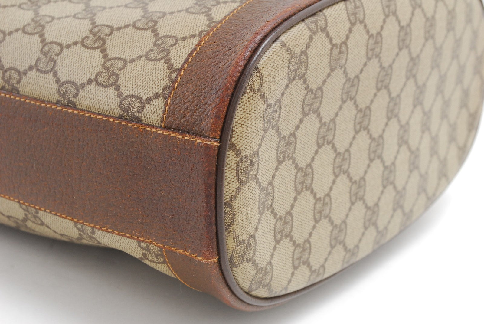 Gucci GG Supreme Drawstring Shoulder Bag - Brown, PVC Leather