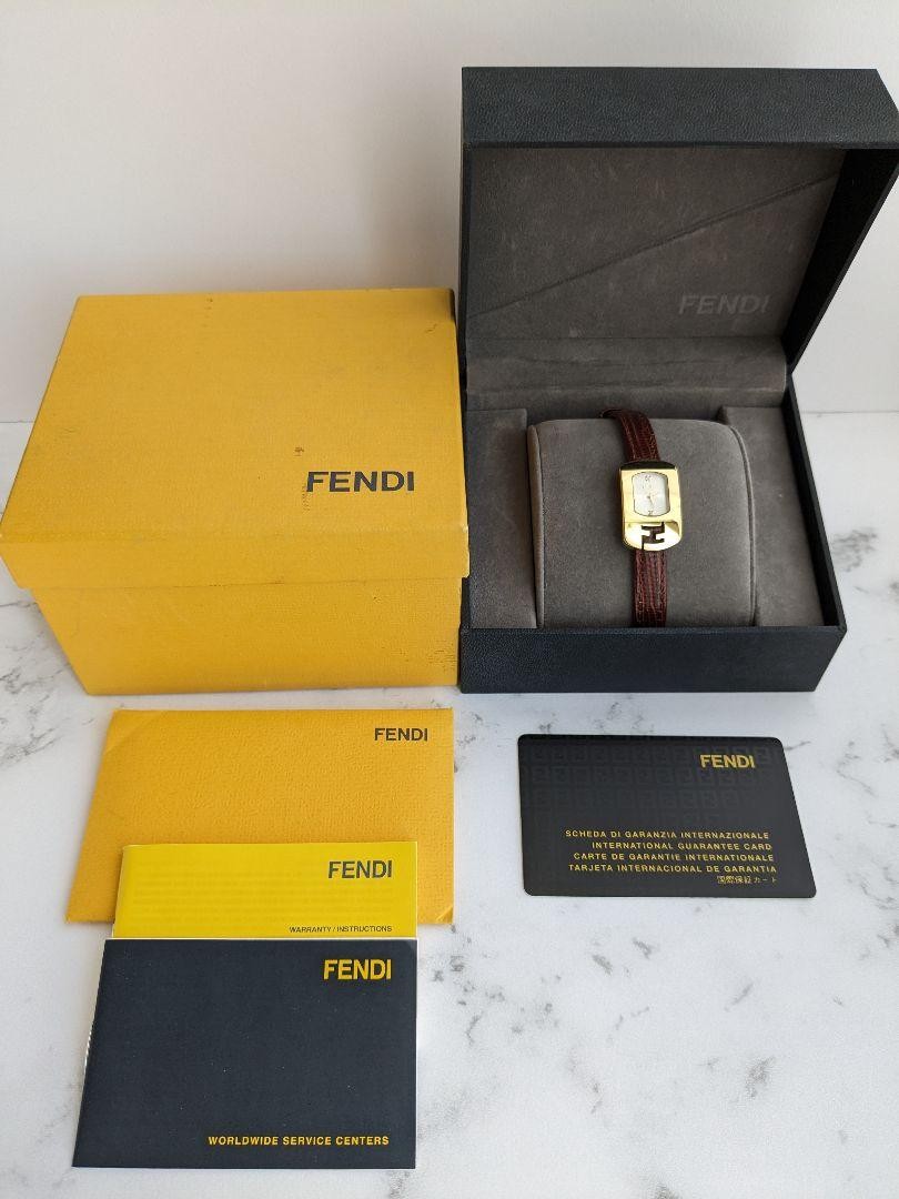 Fendi 2P Diamond Chameleon Watch - Silver, Metal