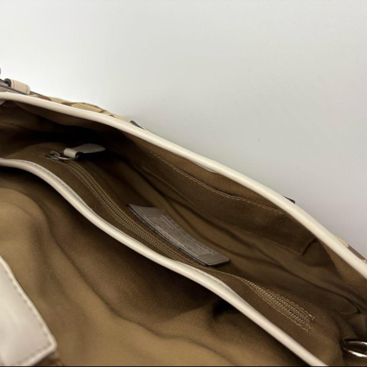 Coach Signature Shoulder Bag