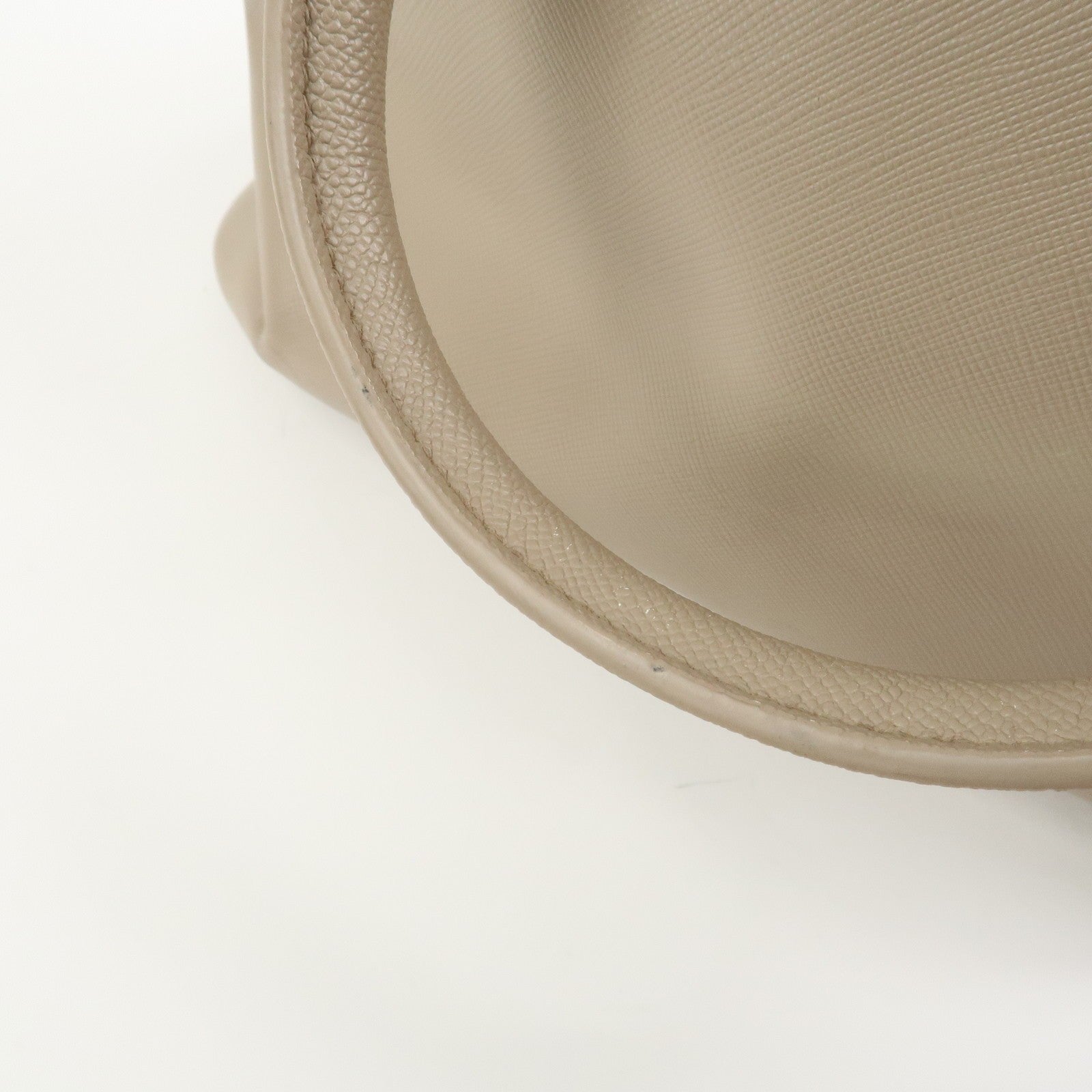 Prada Hand Bag - Greige, Saffiano Leather