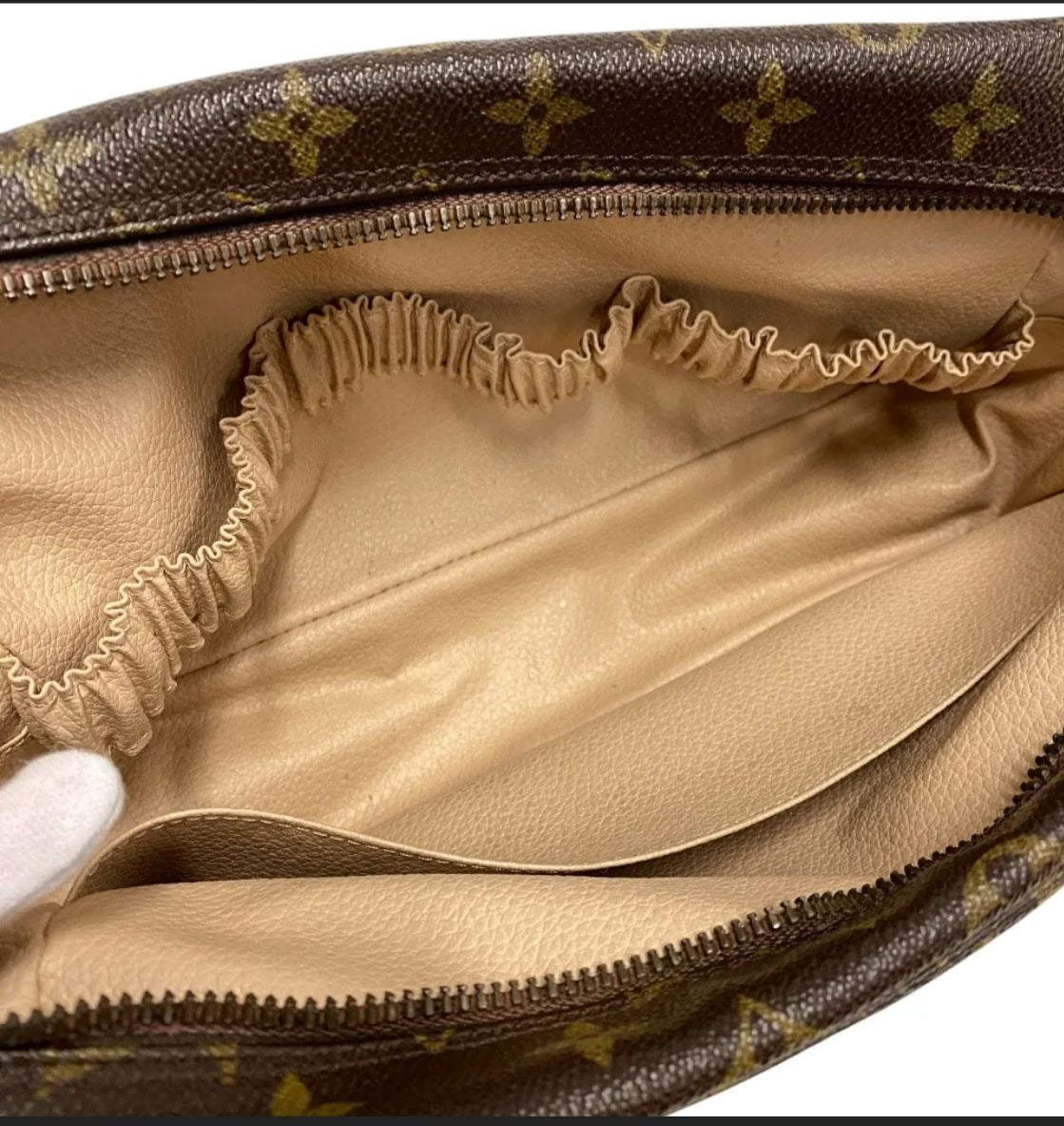 Louis Vuitton Trousse Toilette 28 Clutch - Brown, Leather