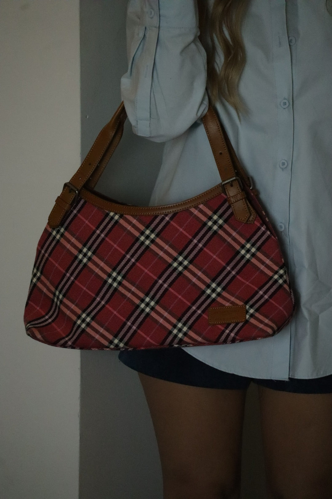 Burberry Nova Check Shoulder Bag - Pink, Canvas