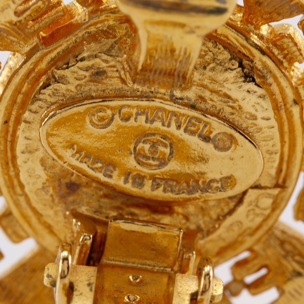 Chanel Round Logo Earring - Gold, Plated Gold/Fake Pearl