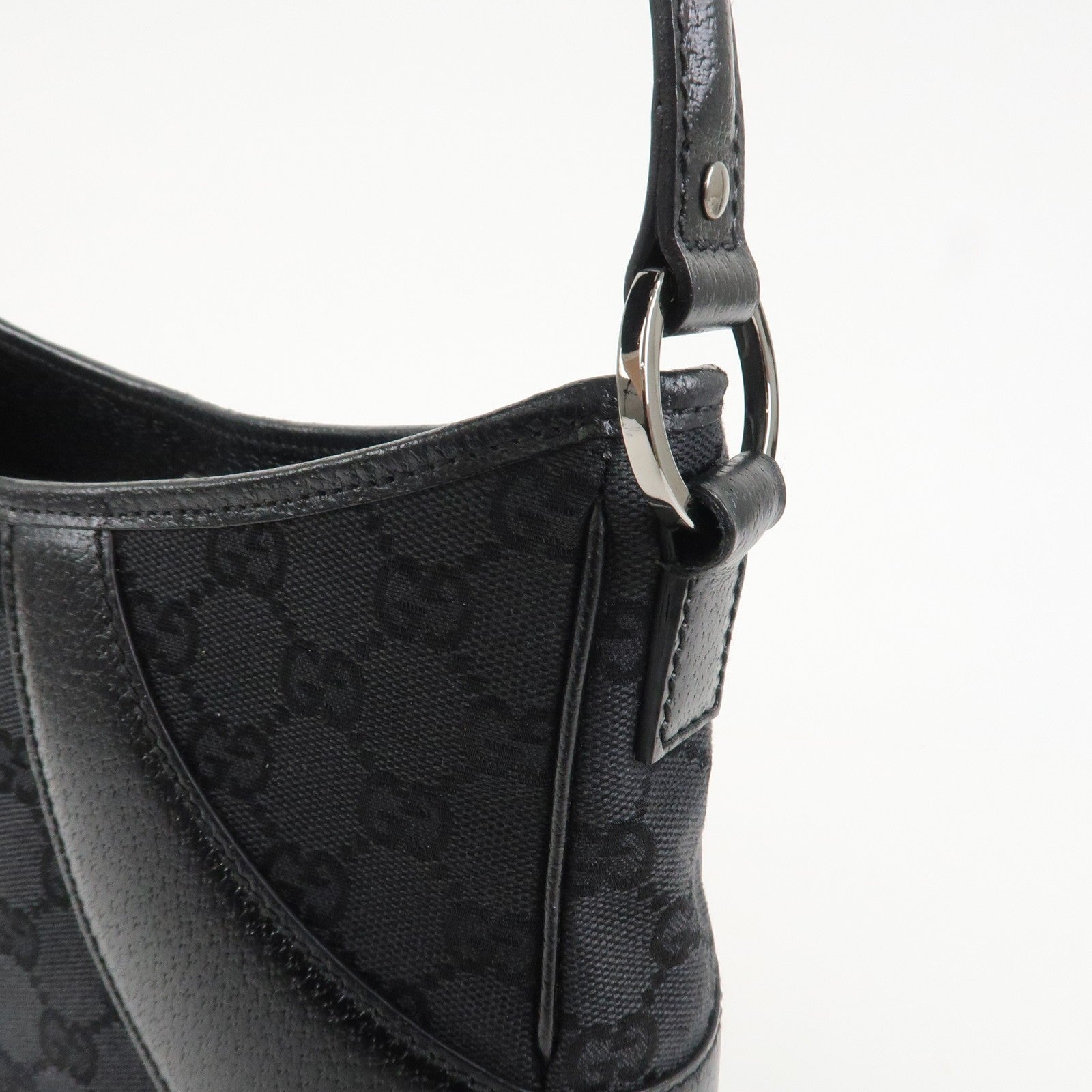 Gucci 113012 Shoulder Bag - Black, GG Canvas, Leather