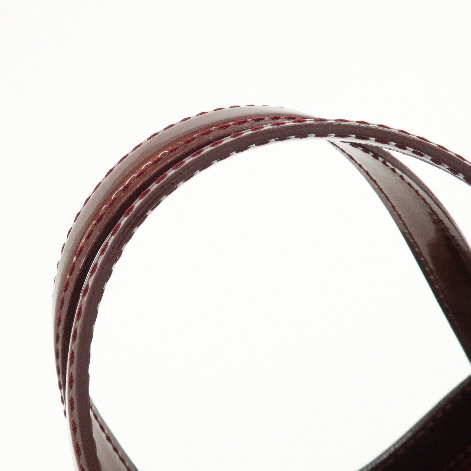 Louis Vuitton Handbag - Rouge Faurviste, Vernis Leather