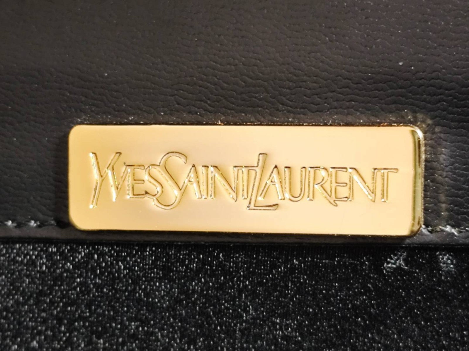 Saint Laurent Shoulder Hand Bag - Leather