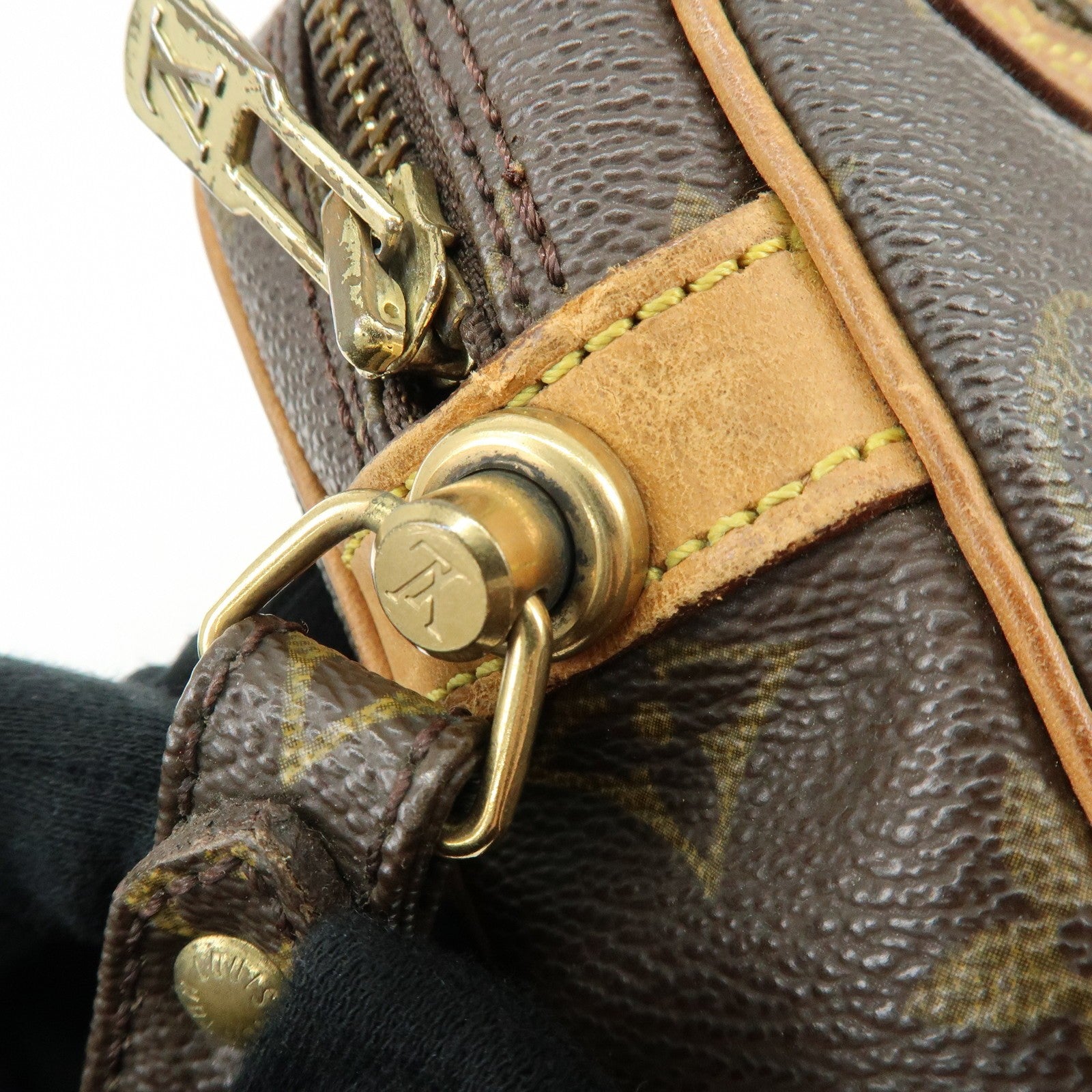 Louis Vuitton Clutch Bag - Monogram, Monogram Canvas