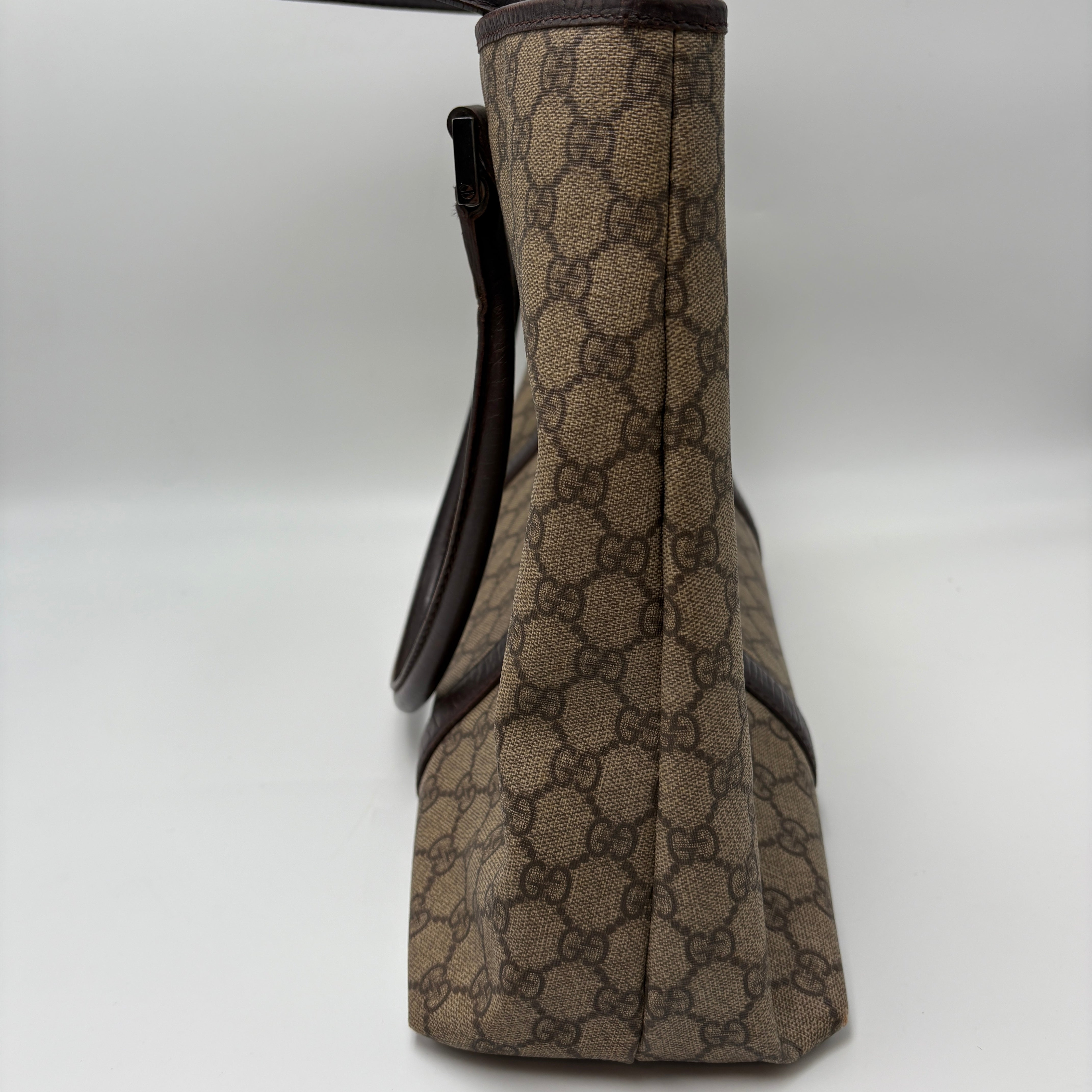 GUCCI GG SUPREME SHOULDER Tote BAG