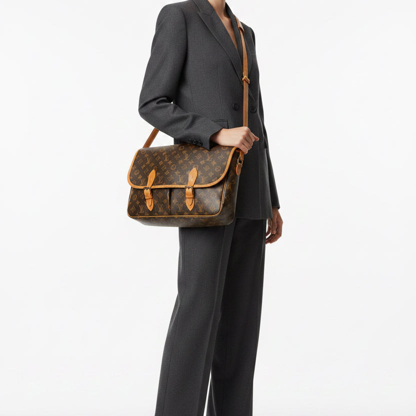 Louis Vuitton Monogram Canvas Gibeciere GM Shoulder Bag