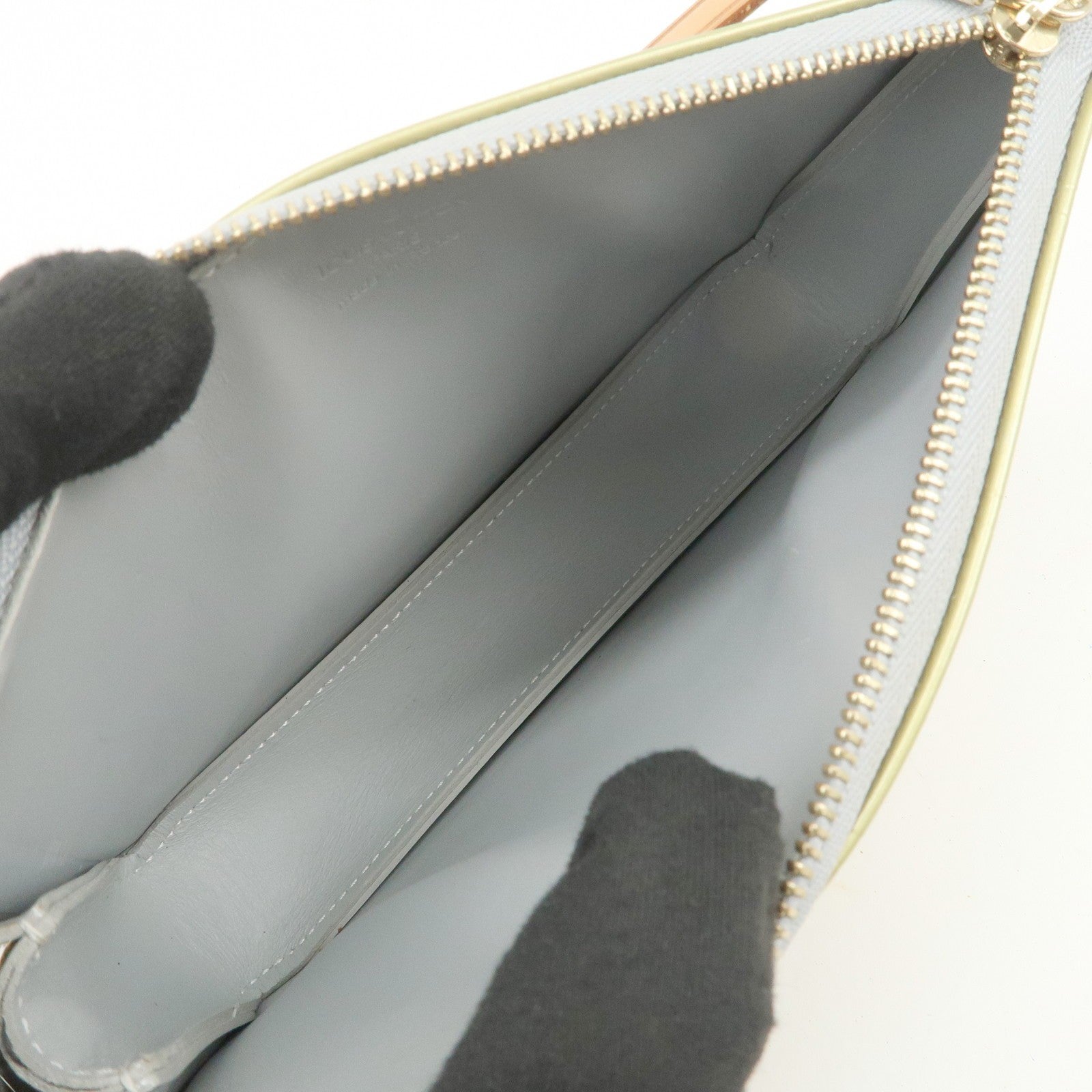 Louis Vuitton Monogram Vernis Lexington Handbag - Baby Blue, Vernis Leather