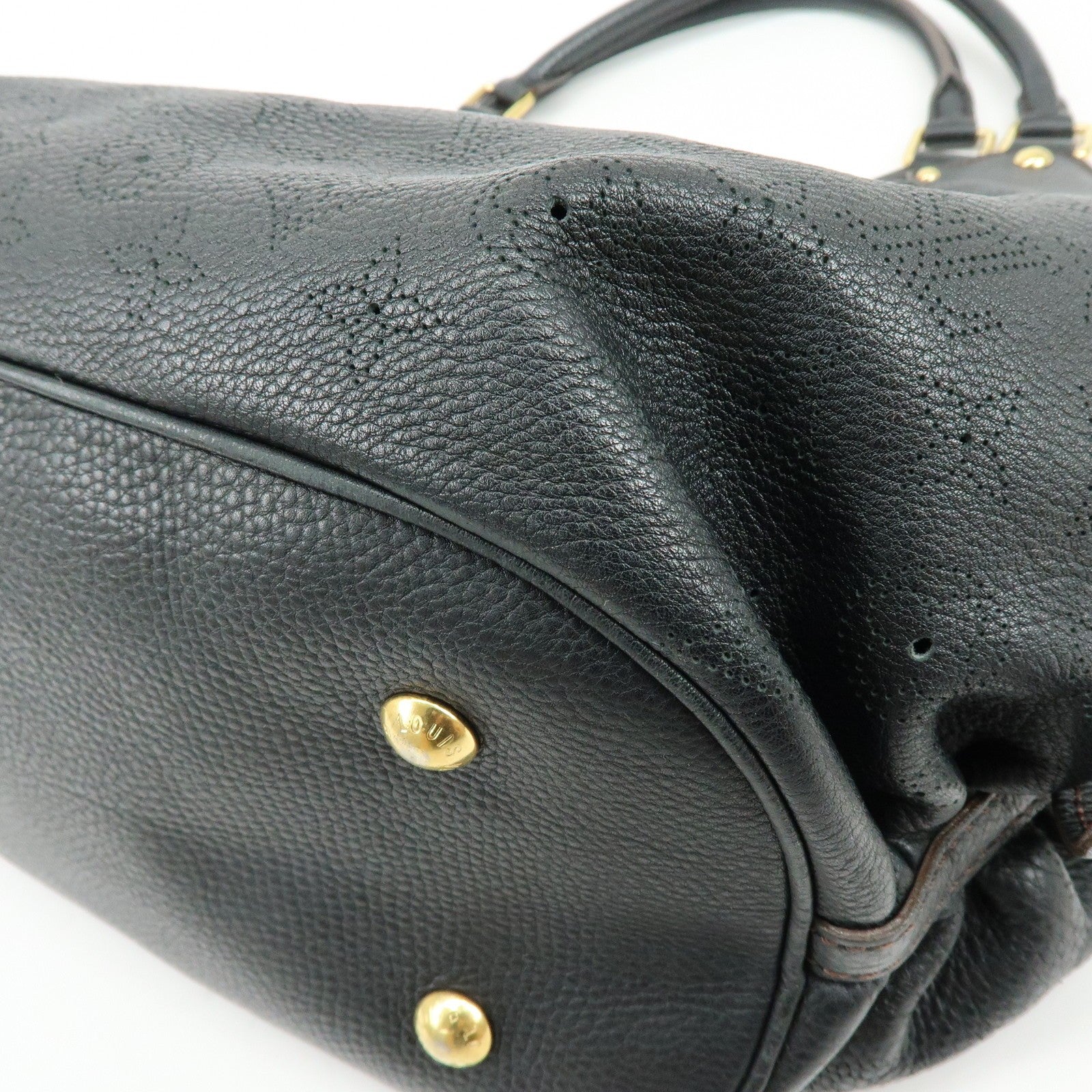 Louis Vuitton Monogram Leather Mahina L Shoulder Bag Noir