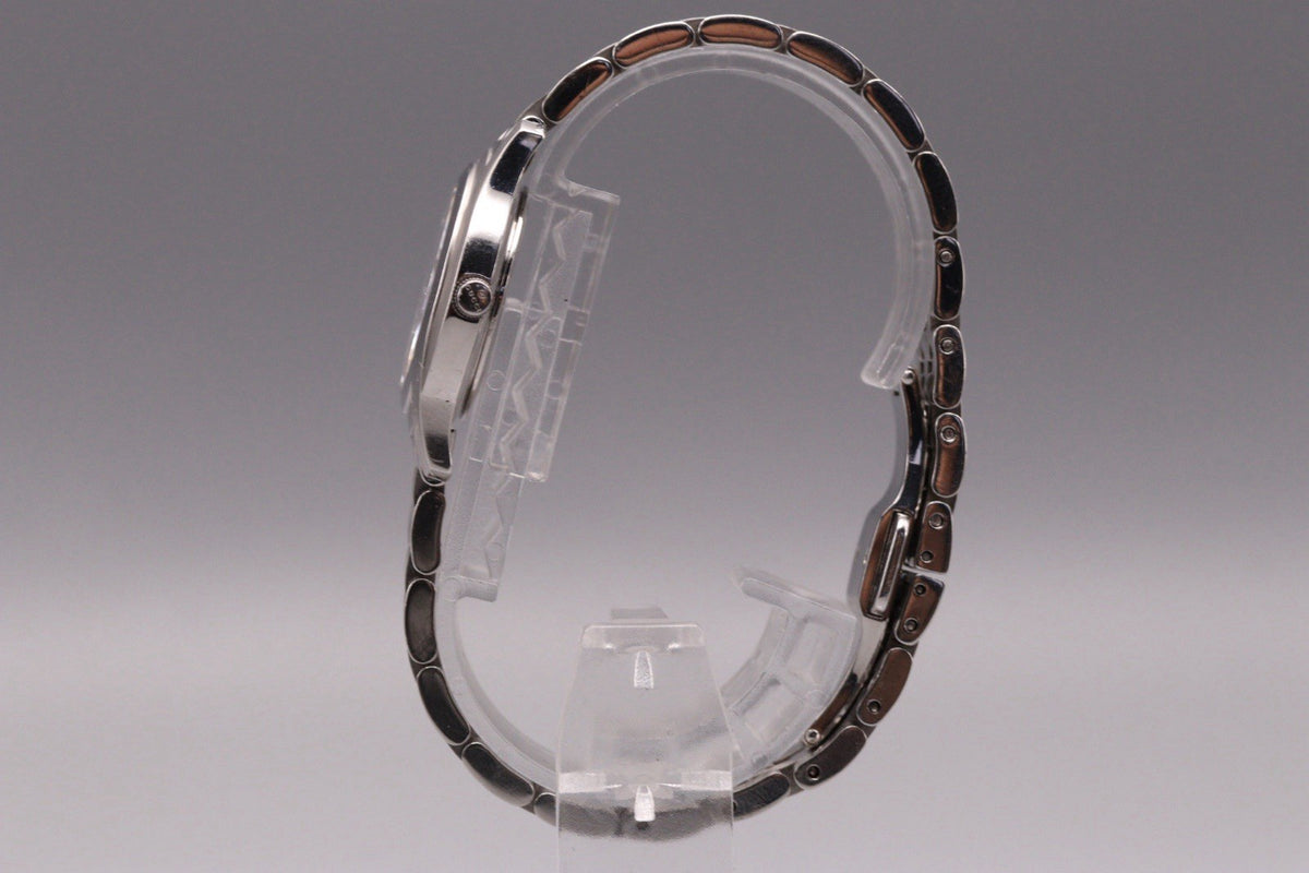 Gucci 5500L Watch - Silver, Stainless Steel- מגיע עם הקופסה!