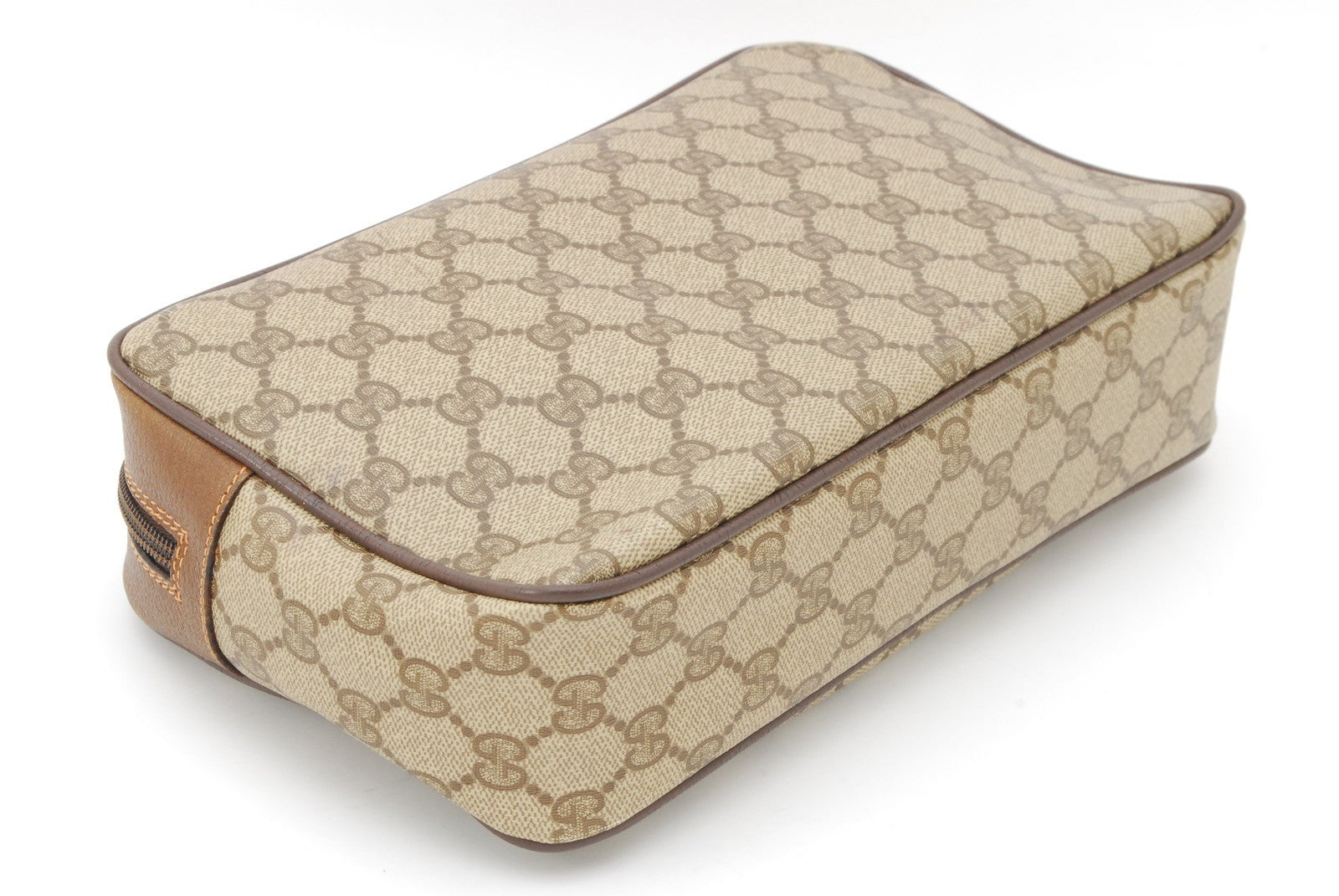 Gucci GG Supreme Clutch - Beige, PVC Leather