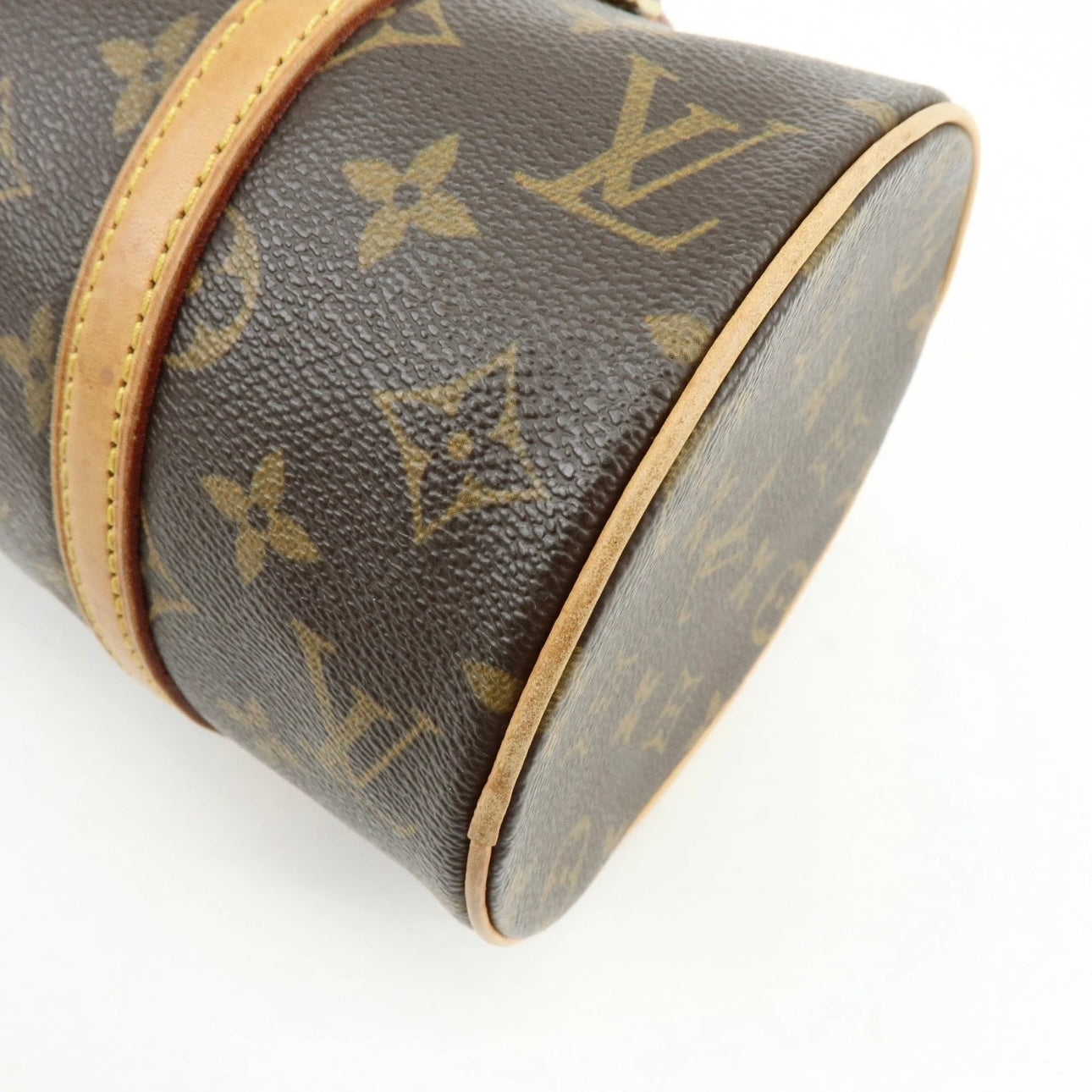 Louis Vuitton Monogram Papillon 26 Handbag