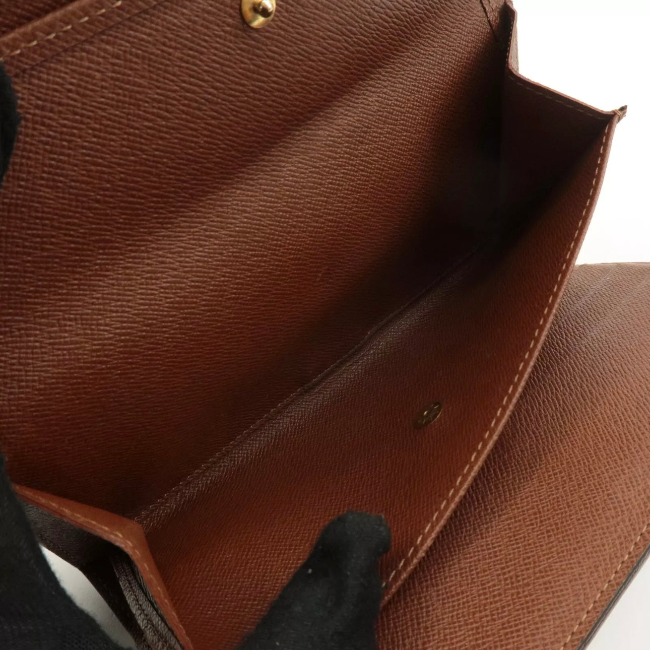 Monogram Portefeuille International Wallet