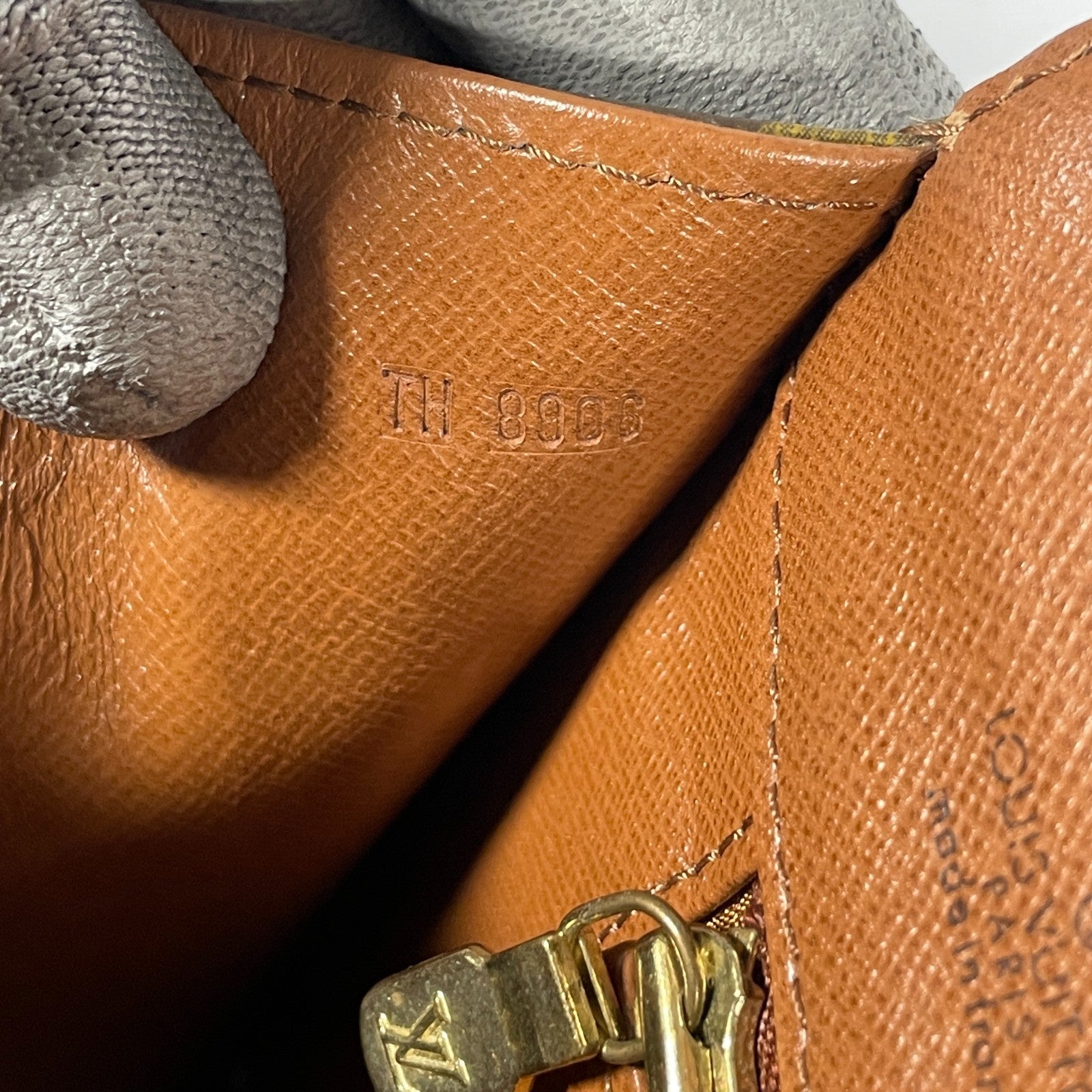 Louis Vuitton Pochette Dam GM Monogram Clutch Bag - Brown, PVC