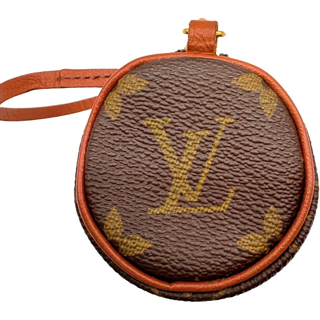 Louis Vuitton Papillon Pouch - Monogram, Canvas