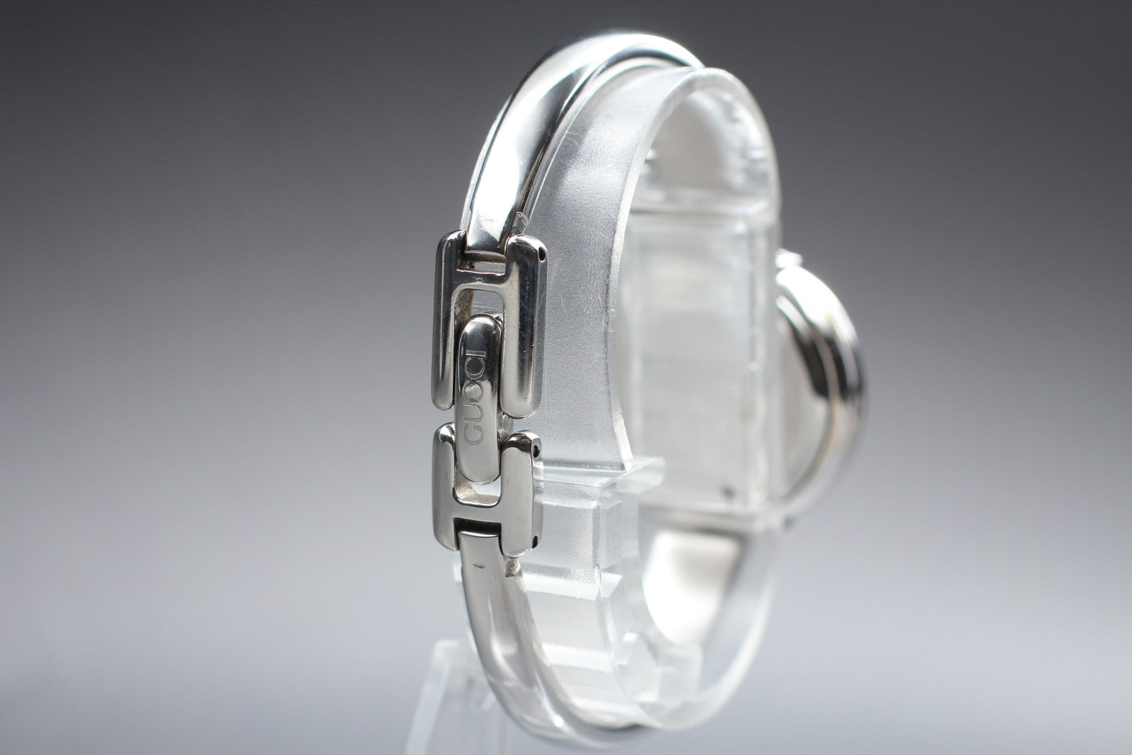 Gucci 1400L Watch - Black, Stainless Steel