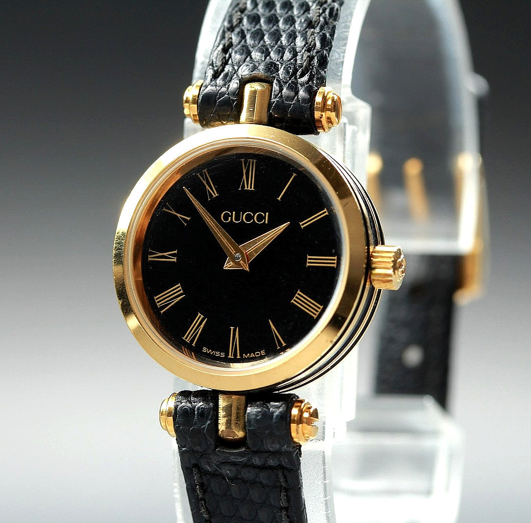 Gucci 2000L Wristwatch - Black, Leather