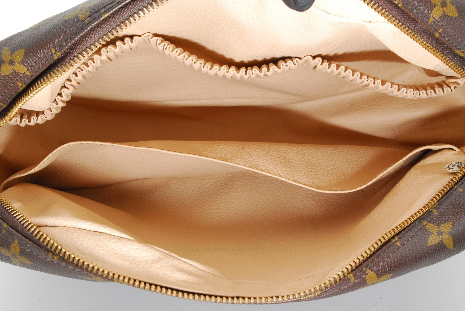 Louis Vuitton Trousse Toilette 28 Clutch - Brown, Leather
