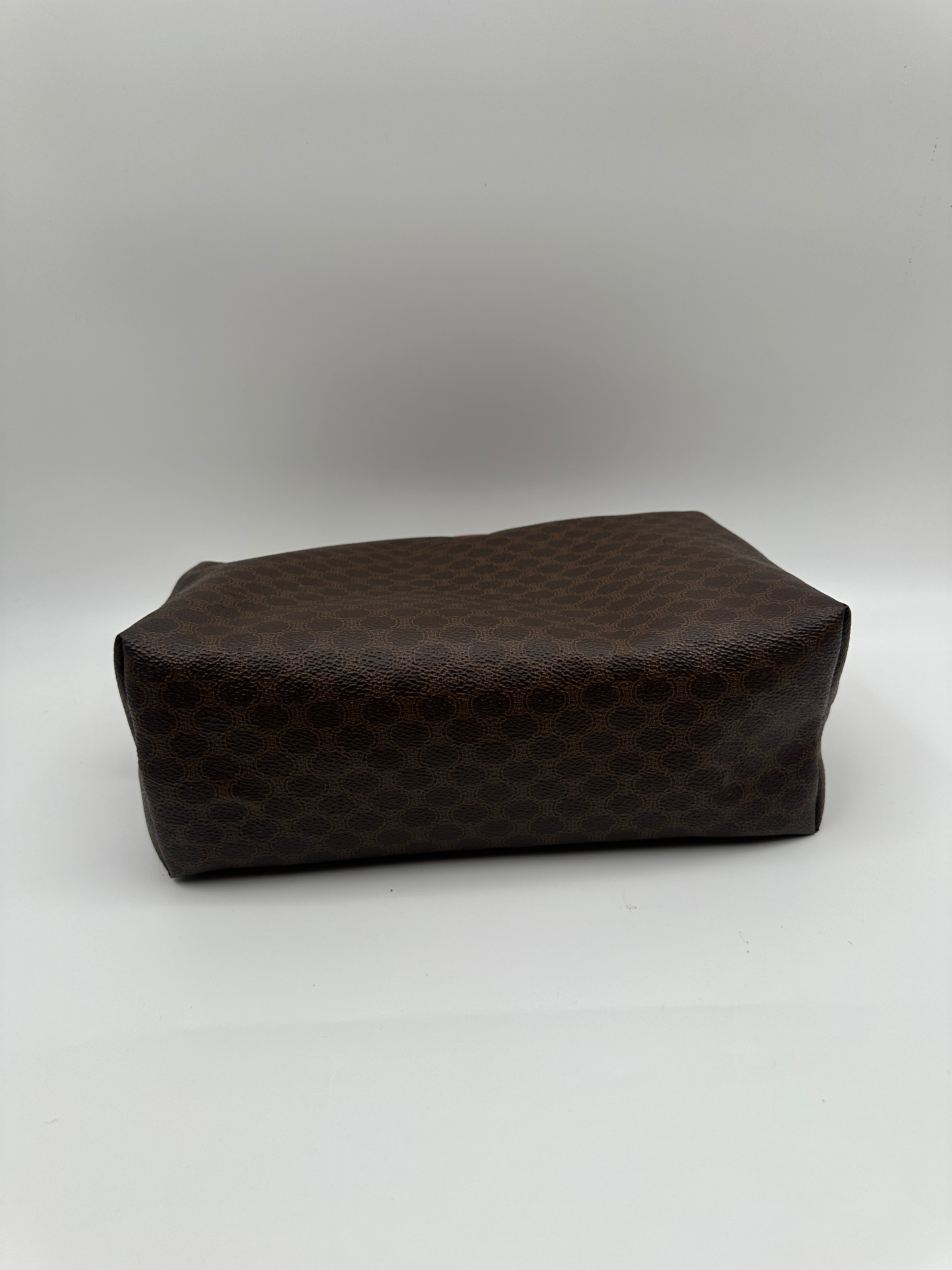 Macadam clutch brown