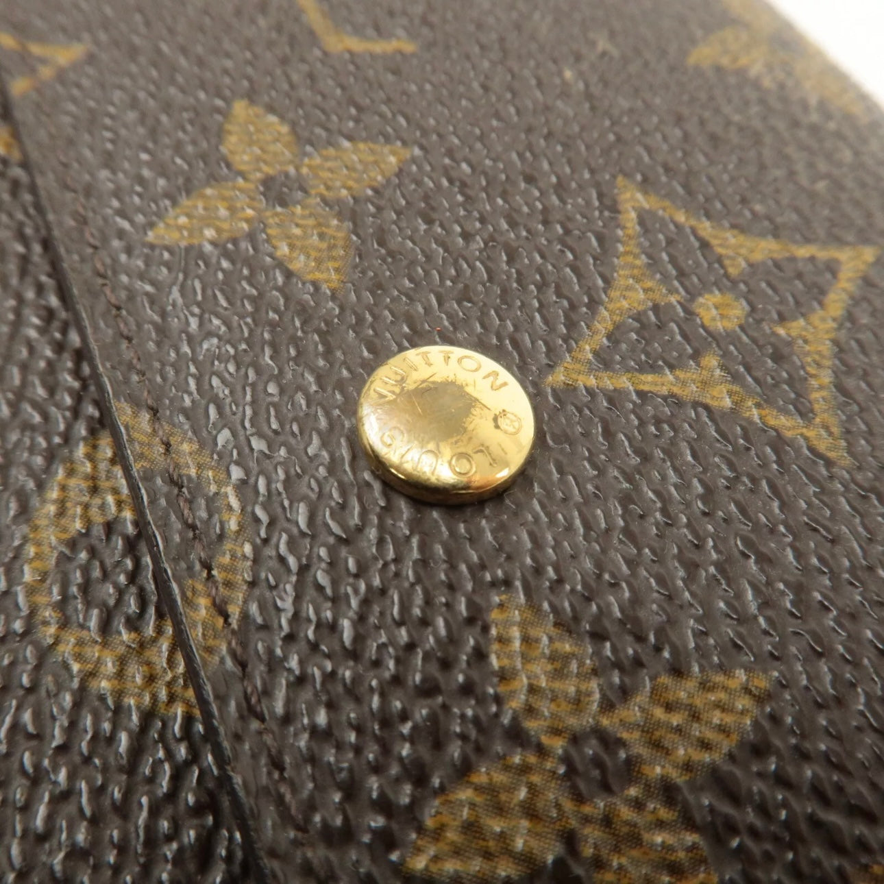 Monogram Portefeuille International Wallet