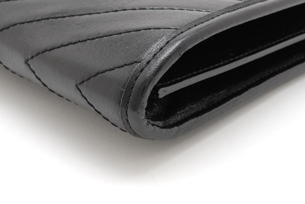 Saint Laurent Yves Saint Laurent Clutch Bag - Black, Leather