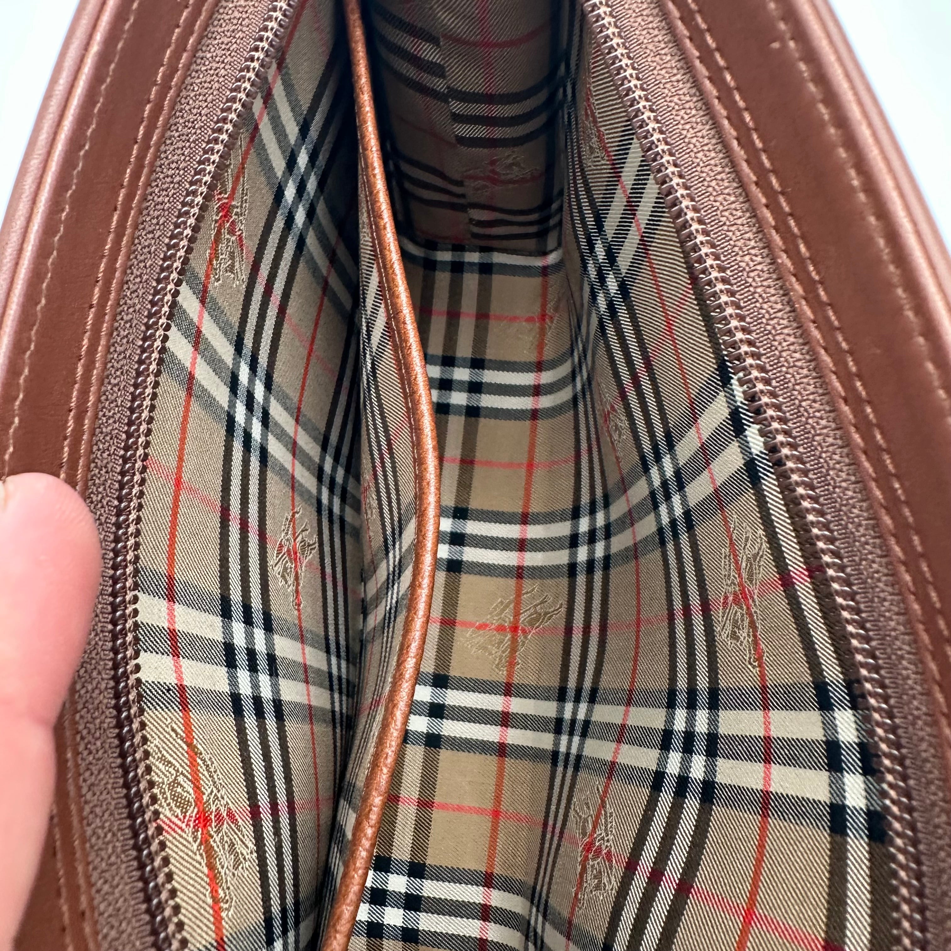 Burberry Vintage Leather Clutch Brown