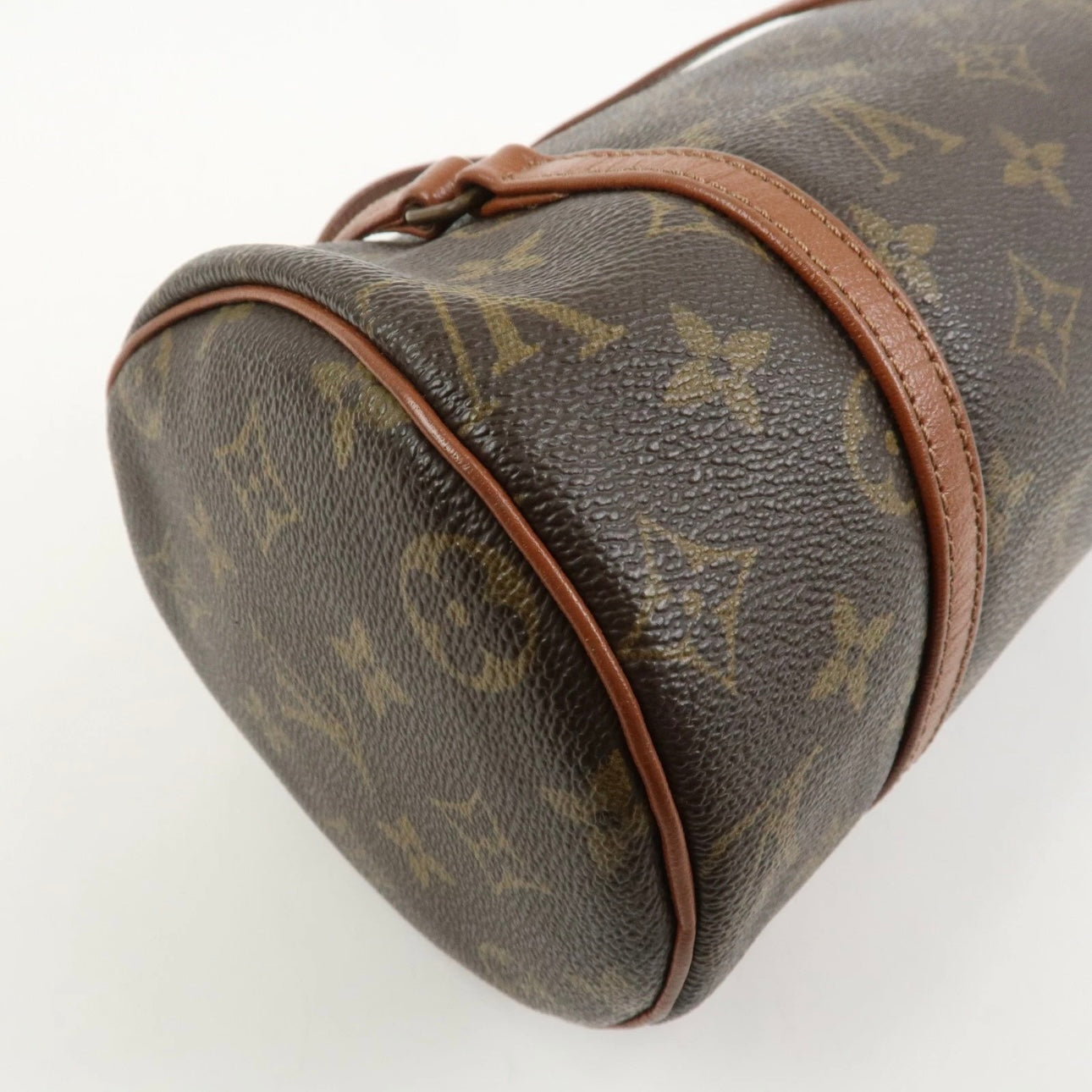 Louis Vuitton Papillon 26