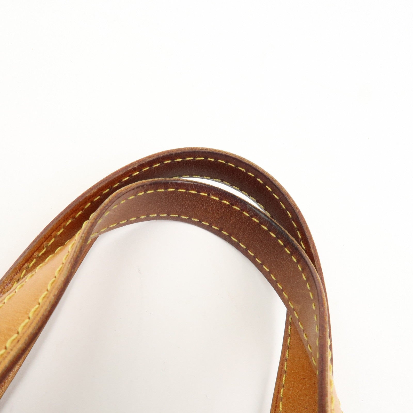 Louis Vuitton Hand Bag - Pomme d'Amour, Vernis Leather