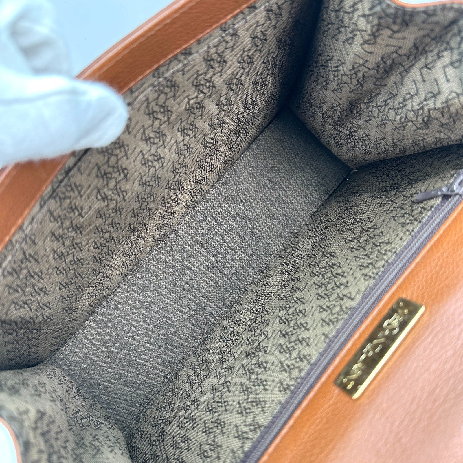 Saint Laurent Stitch Cassandra Handbag - Brown, Leather