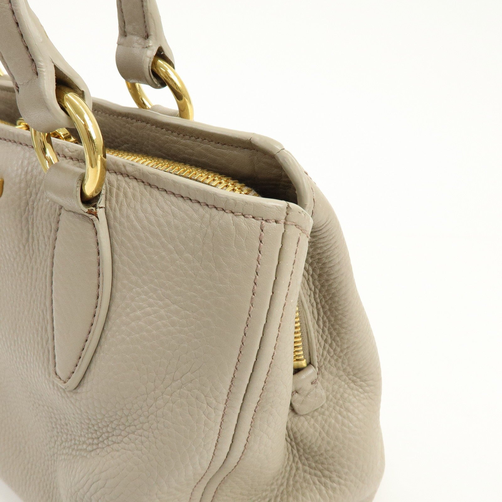 Miu Miu RN0757 Hand Bag - Beige, Leather