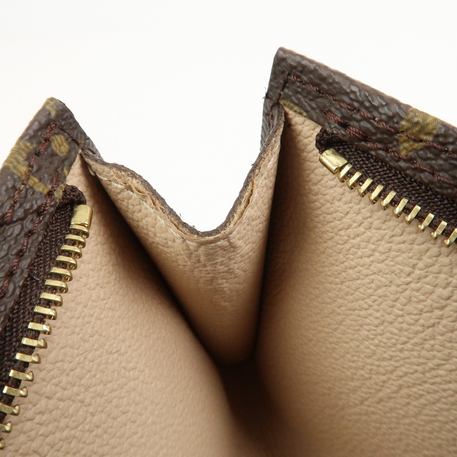 Louis Vuitton Pouch Bag - Brown, Canvas