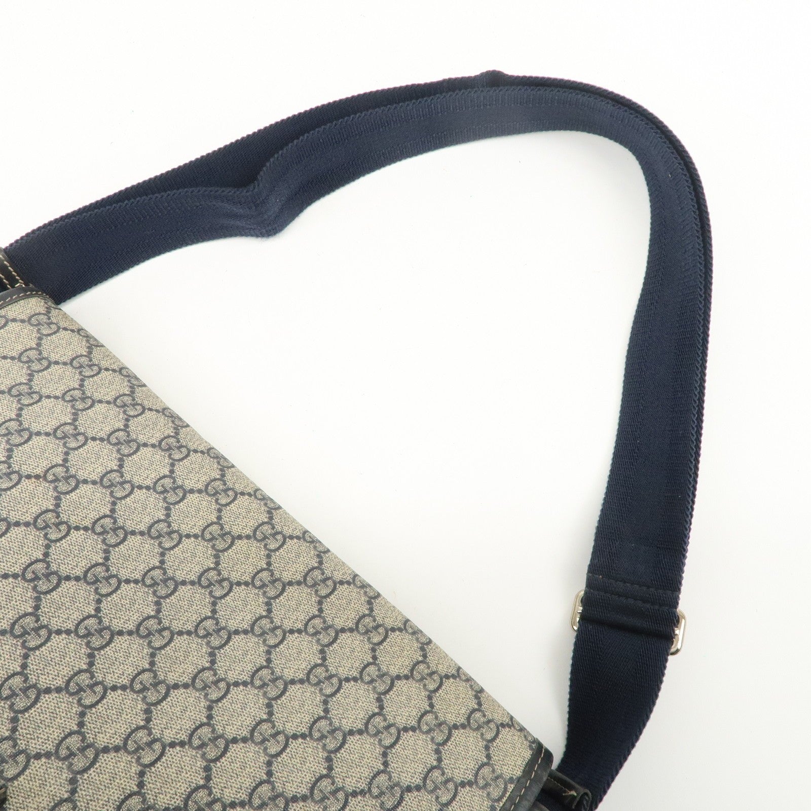Gucci Shoulder Bag - Beige Navy, GG Supreme